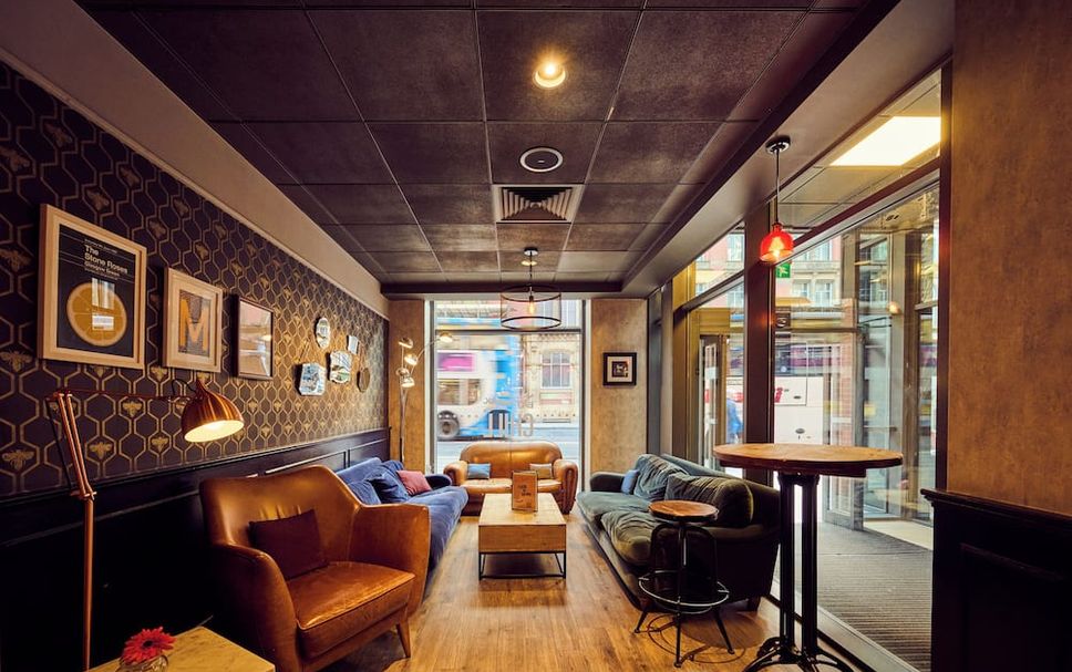 Lounge Photo