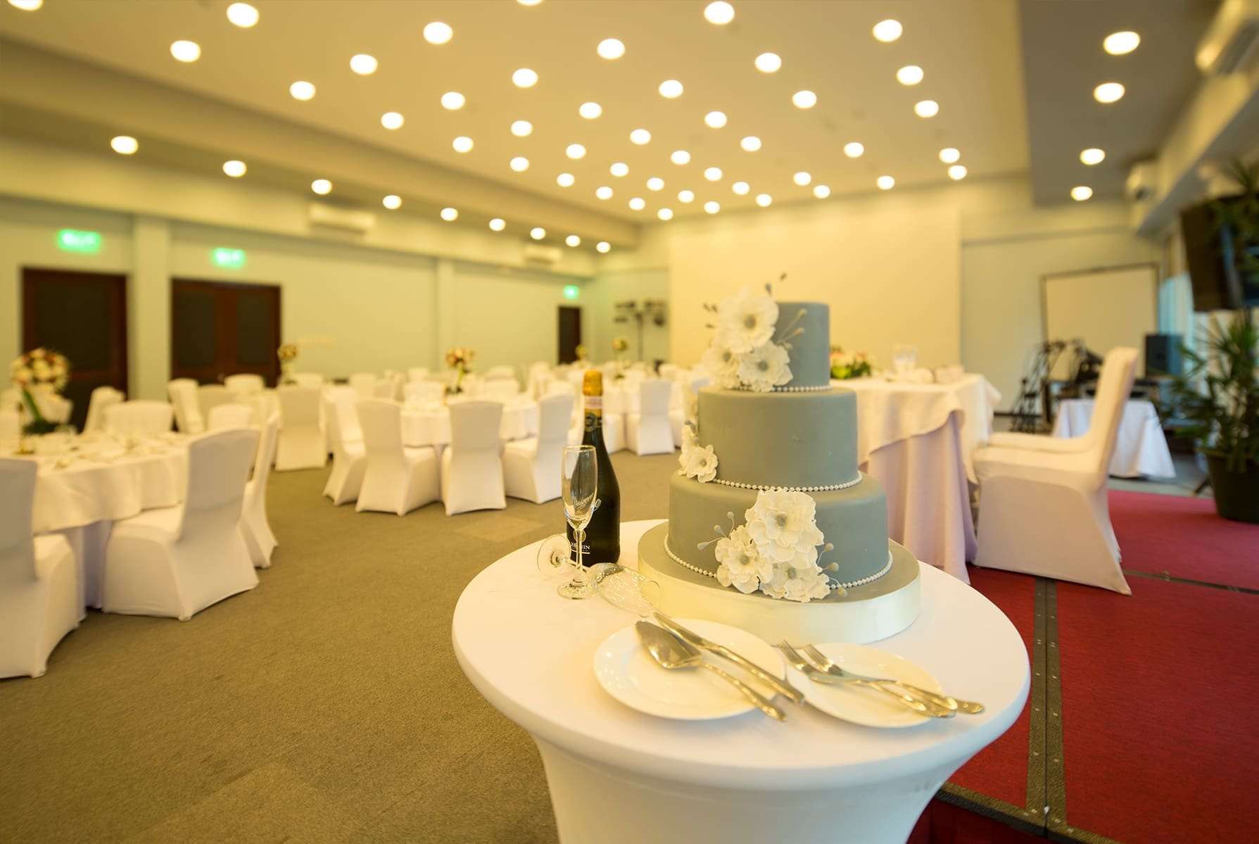 Banquet hall