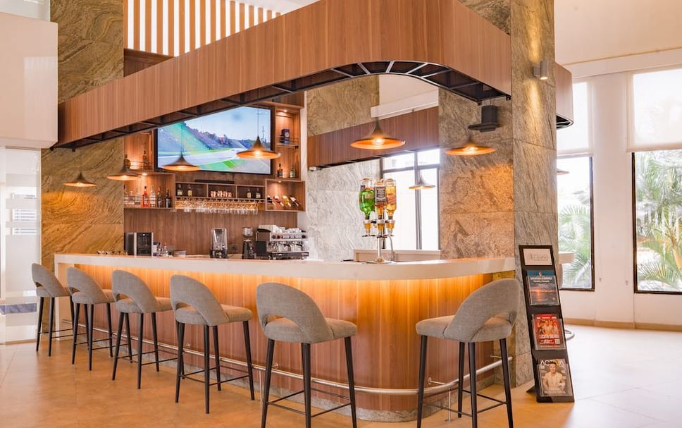 Bar Photo