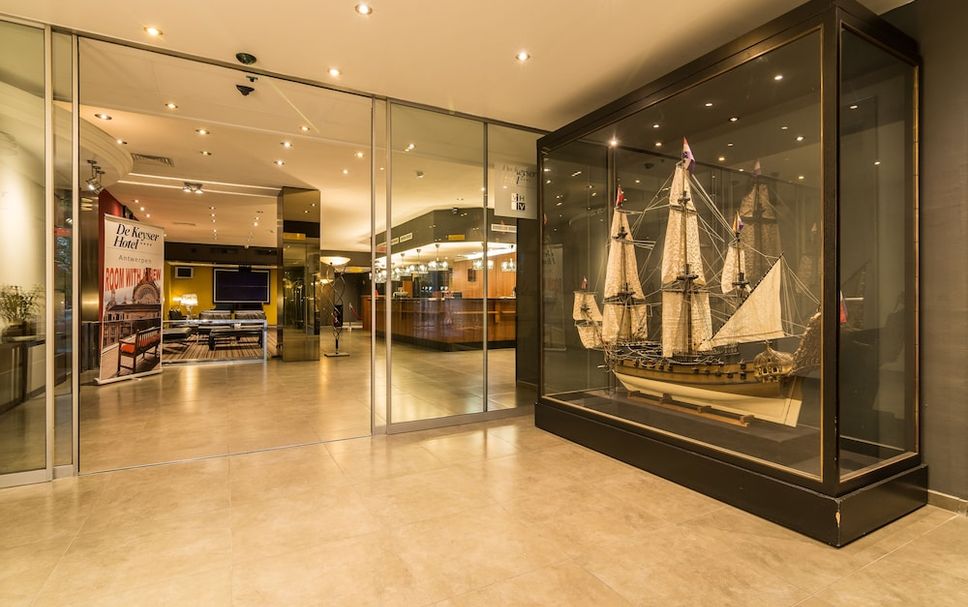 Lobby Photo