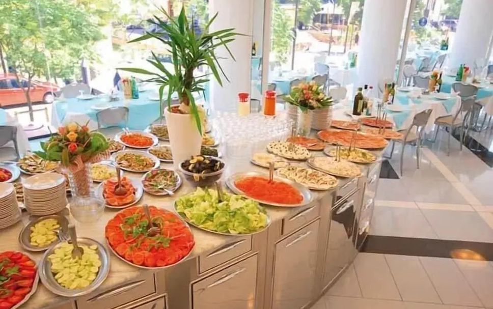 Buffet Photo