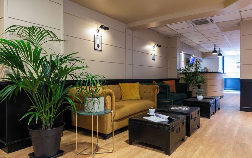 Lounge Photo