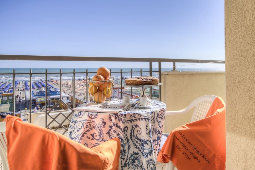 Balcony Photo