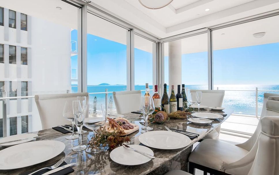 Dining room Photo