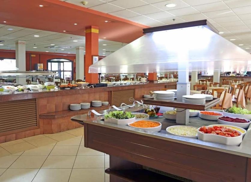 Buffet Photo