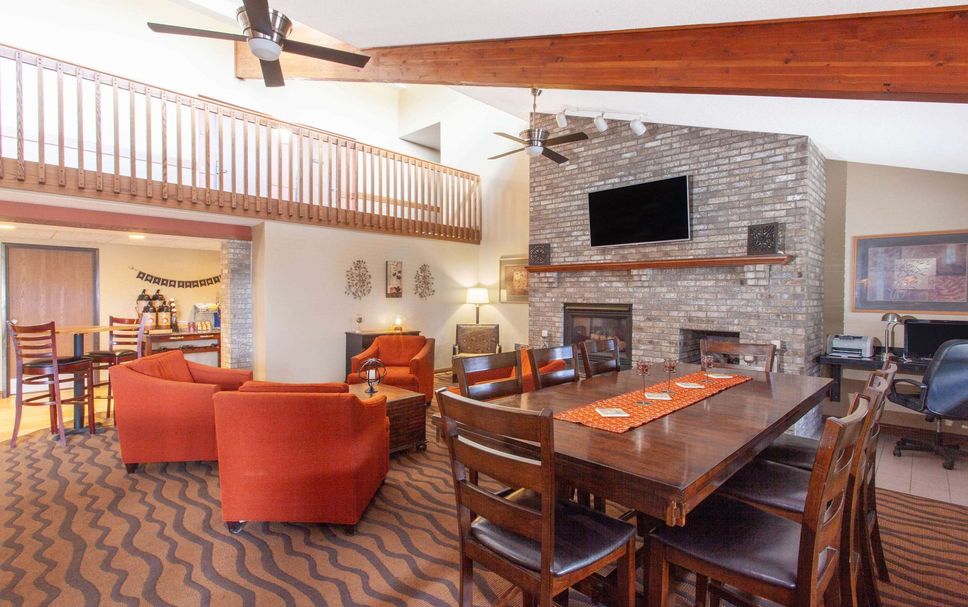 Dining room Photo