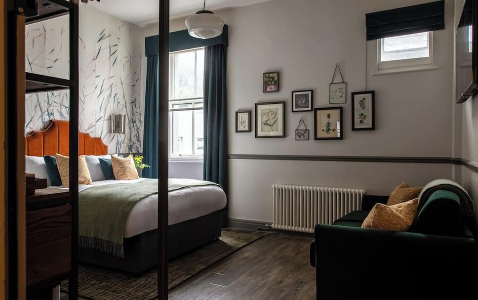 Bedroom Photo