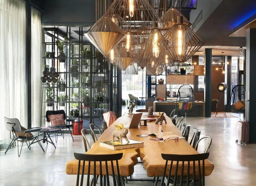 Restaurant Photo