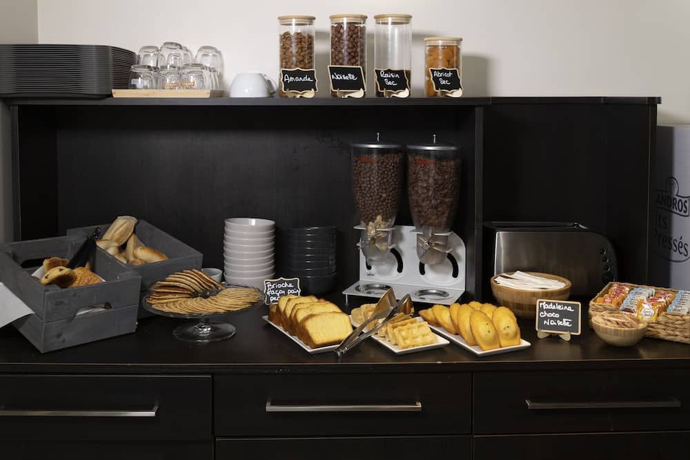 Buffet Photo