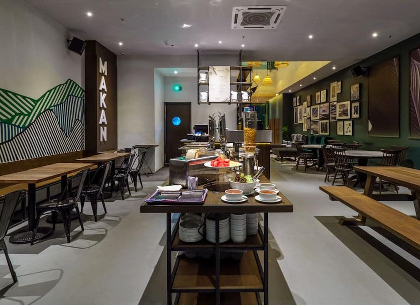 Restaurant Photo