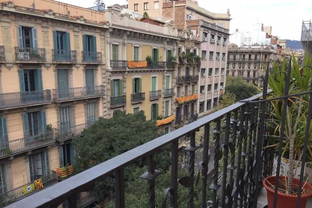 Balcony Photo