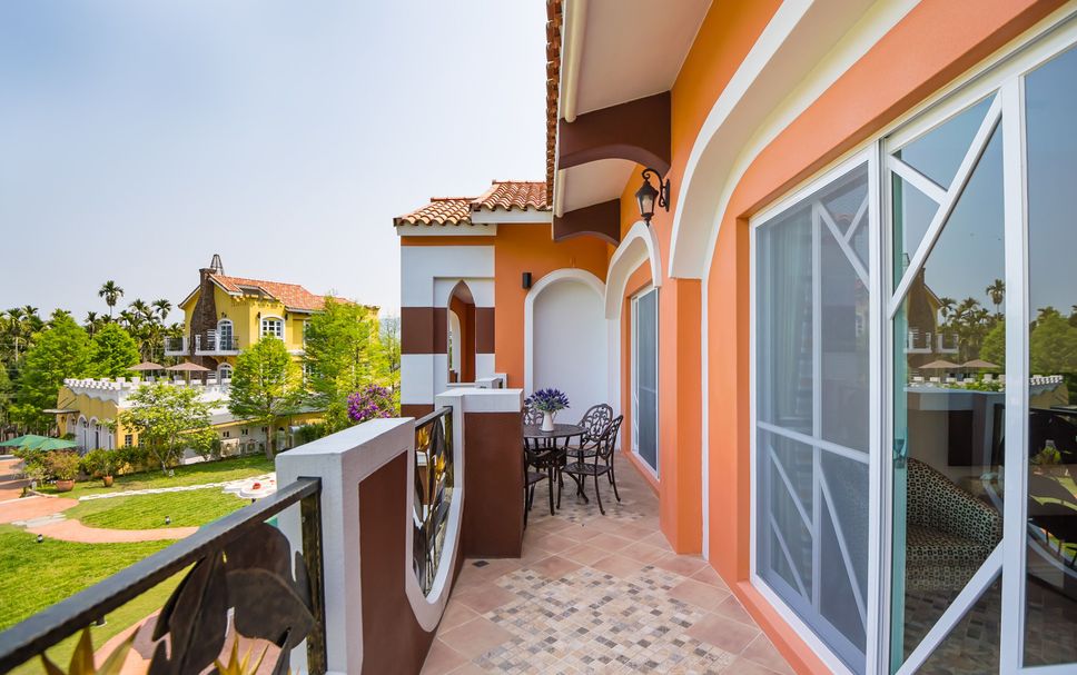 Balcony Photo