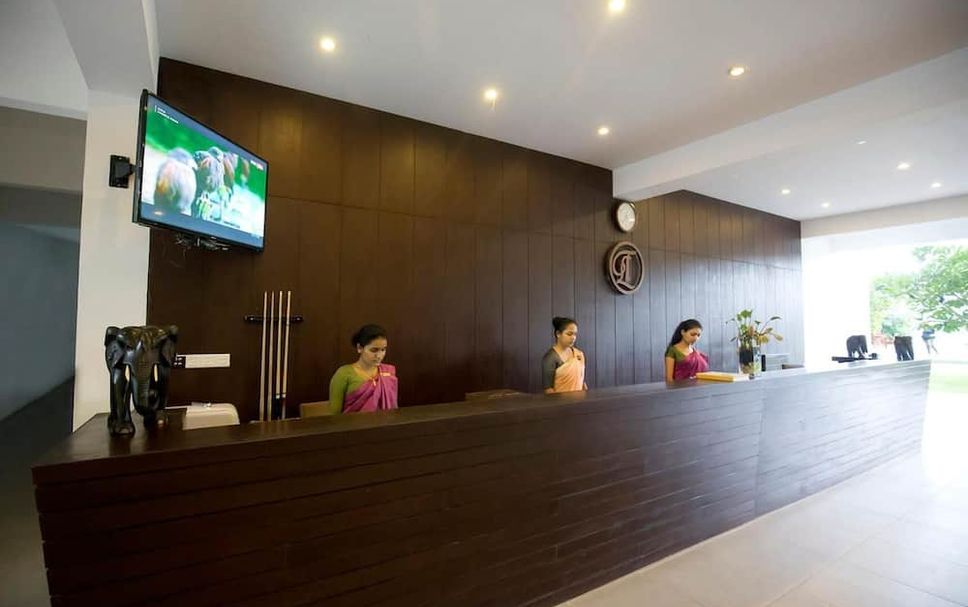 Front desk Photo