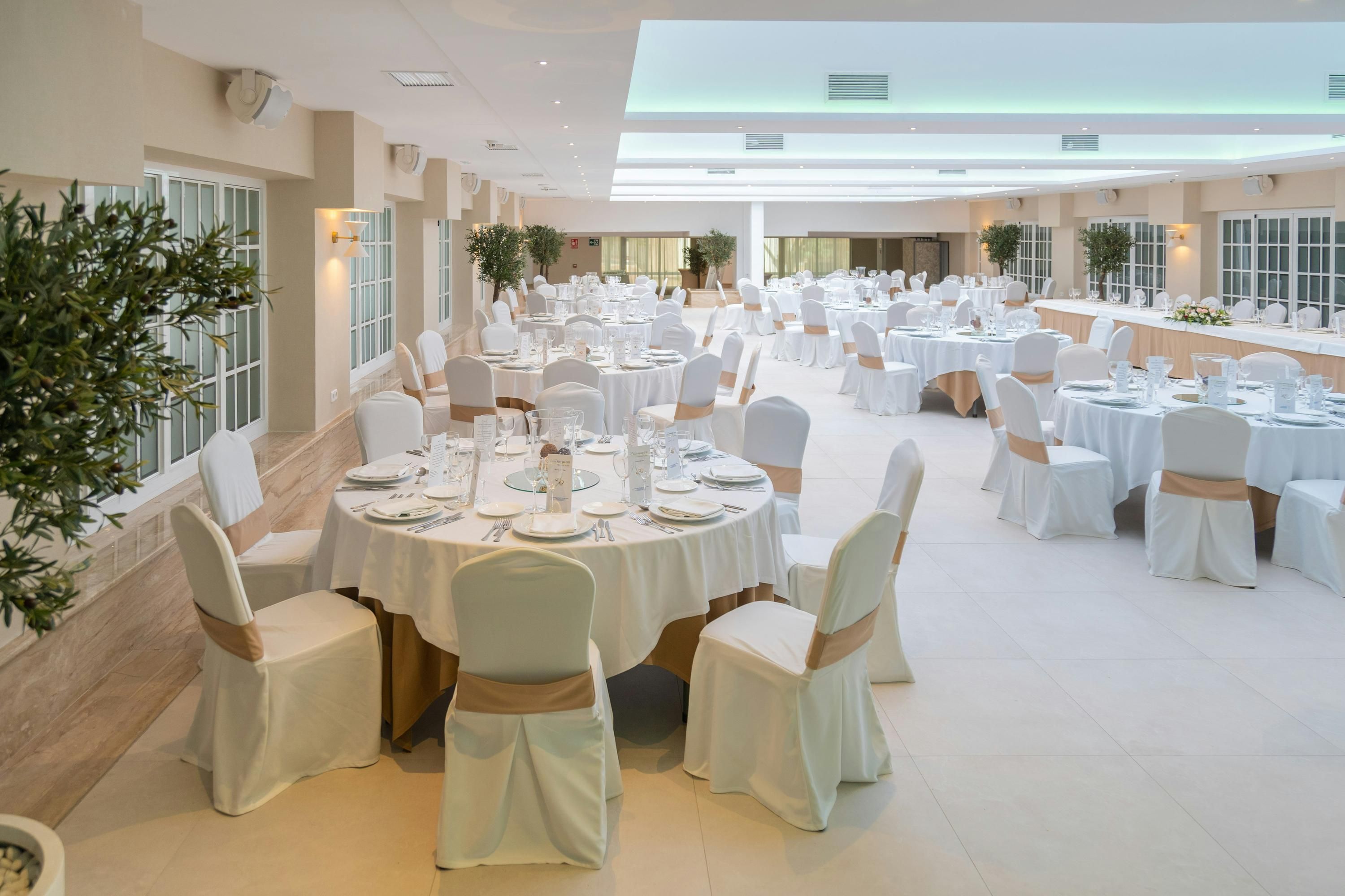 Banquet hall