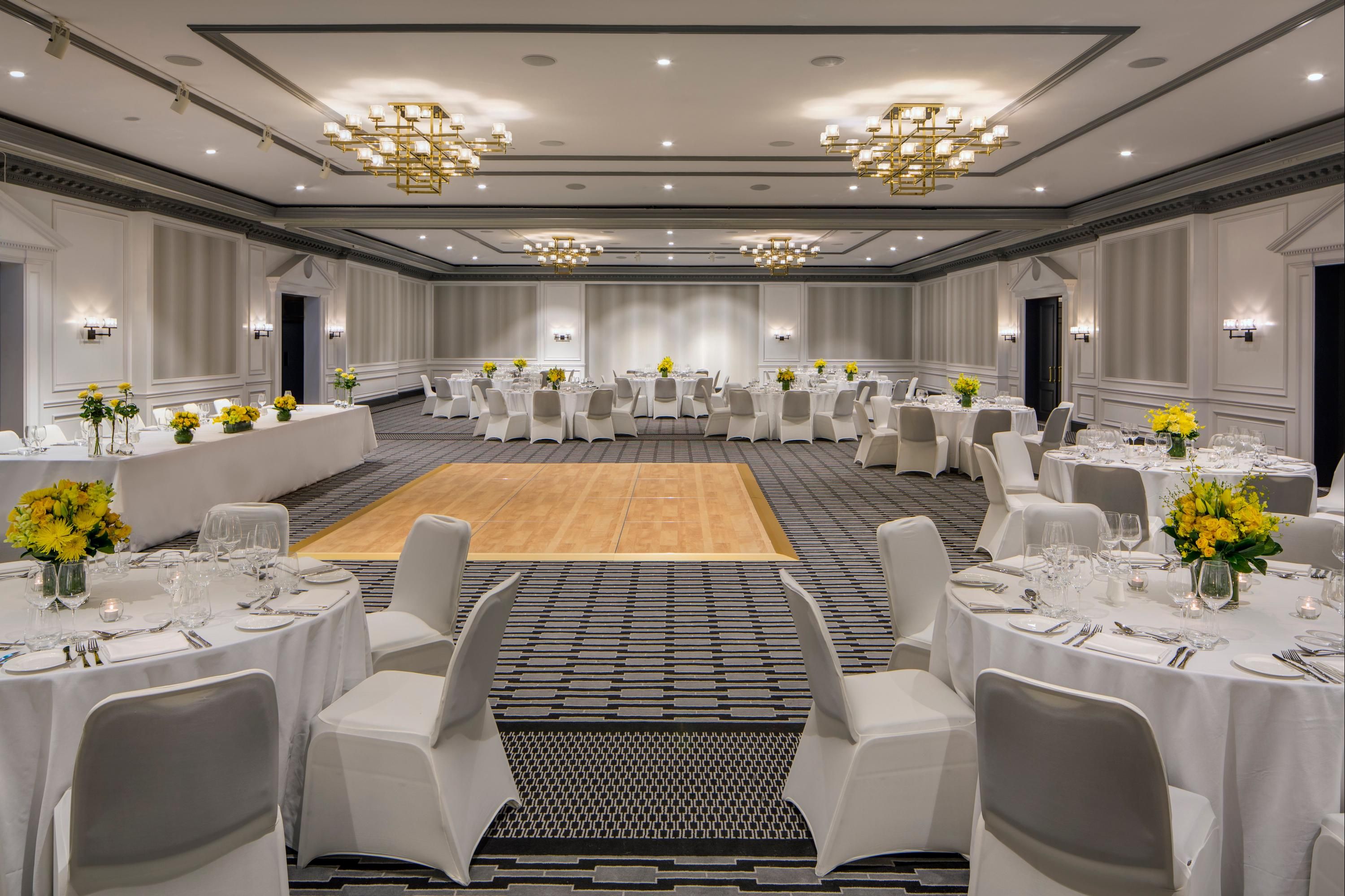 Banquet hall