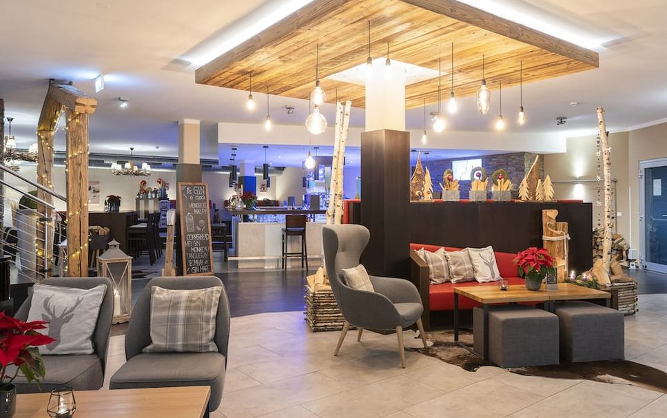 Lounge Photo