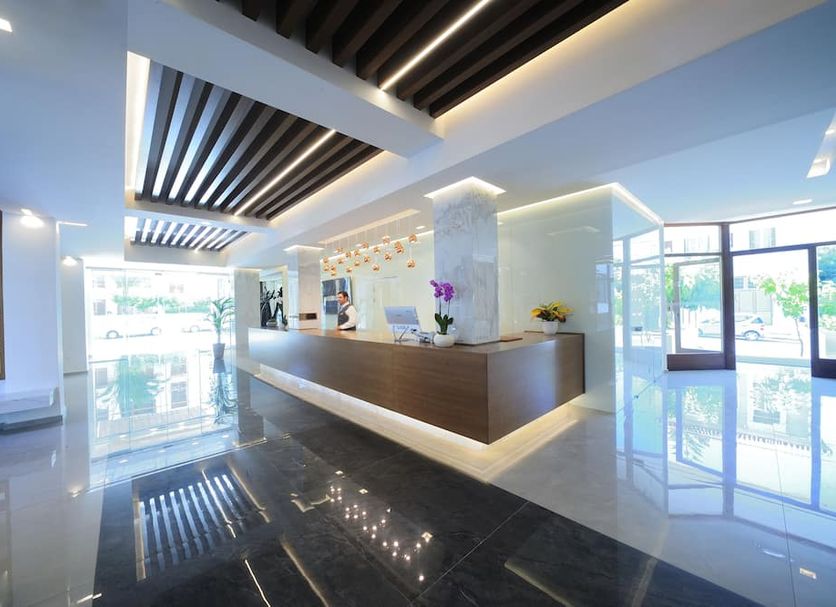Front desk Photo