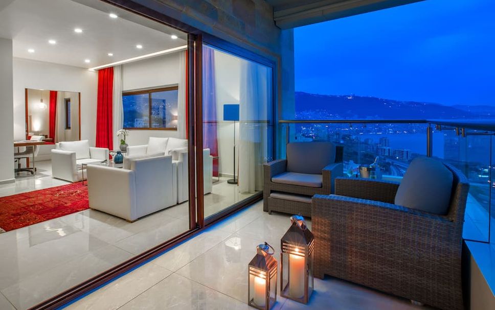 Balcony Photo