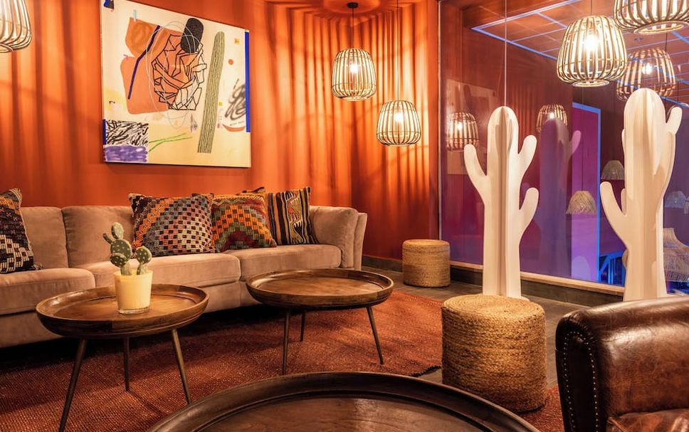 Lounge Photo