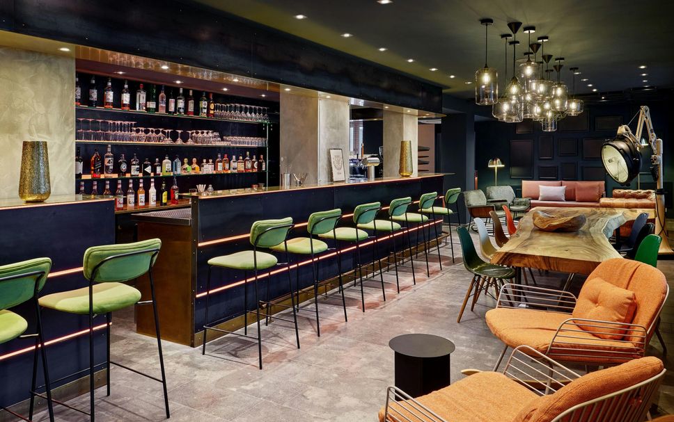 Bar Photo