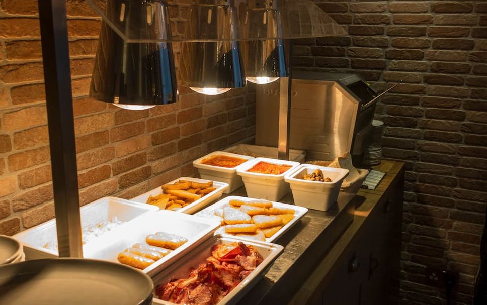 Buffet Photo