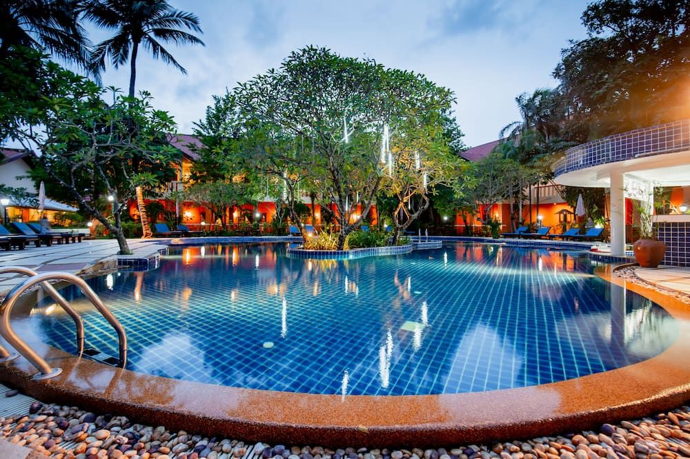 Pool