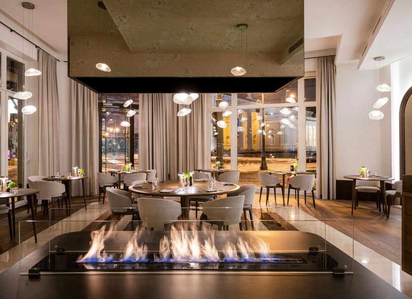 Restaurant Photo