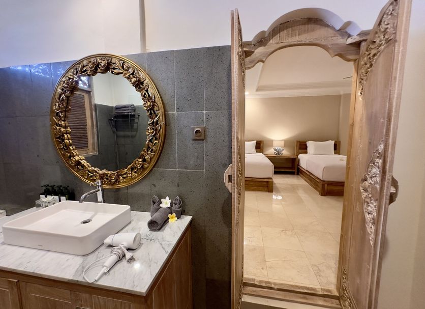 Bathroom Photo