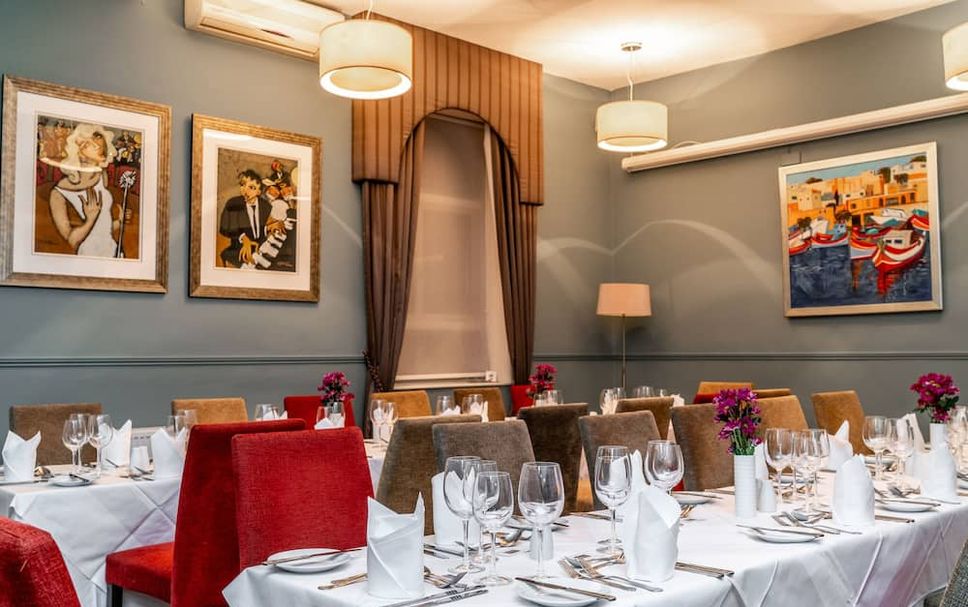 Restaurant Photo