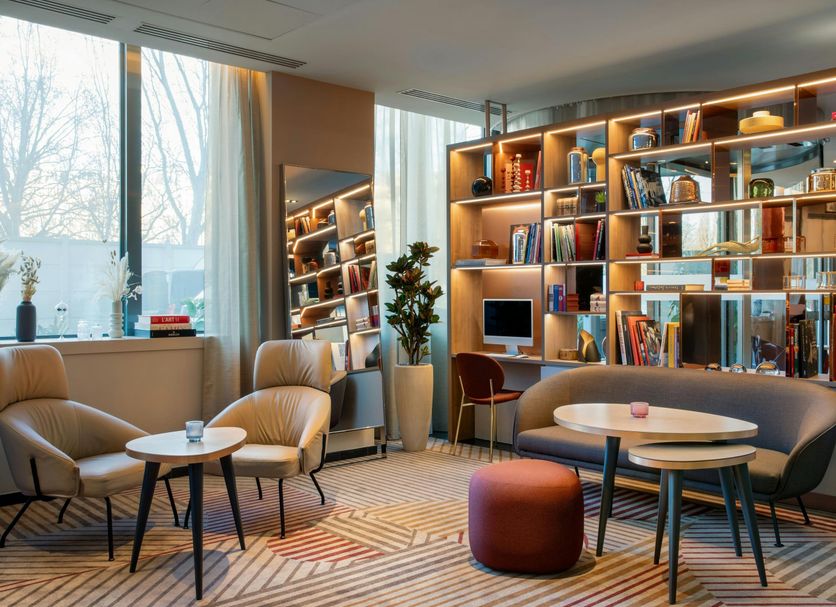 Lounge Photo