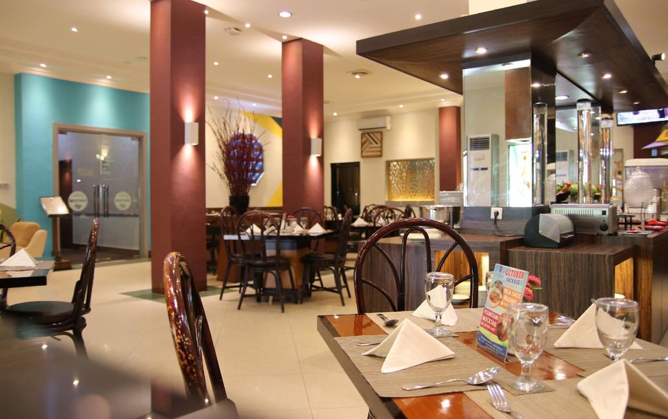 Restaurant Photo