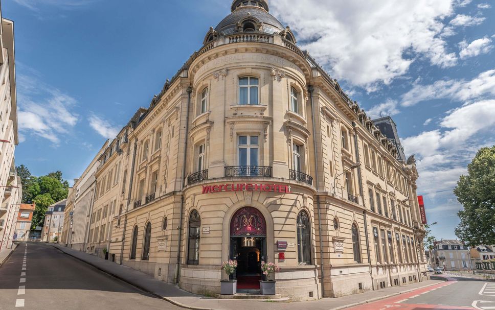 Building Photo