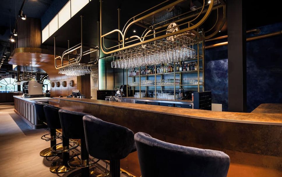 Bar Photo