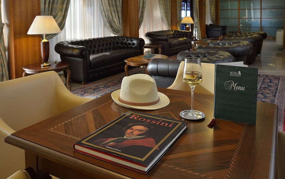 Lounge Photo