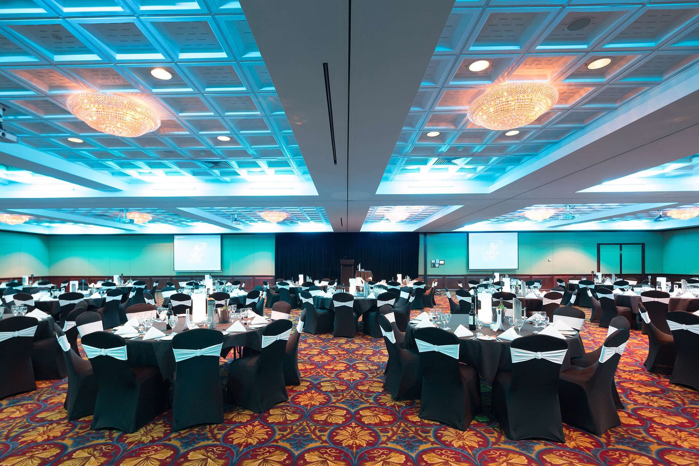 Banquet hall