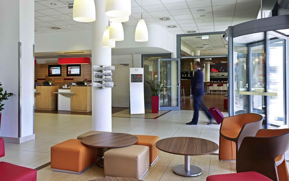Lobby Photo