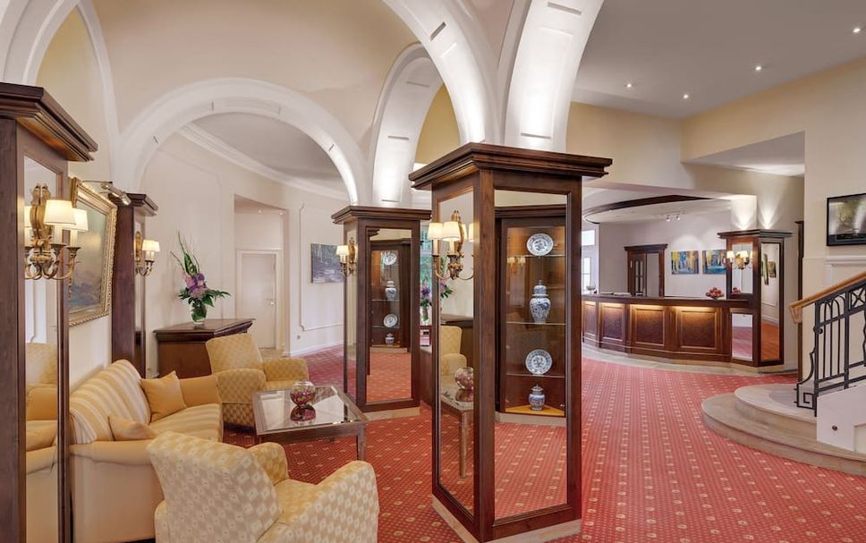 Lobby Photo