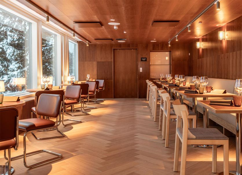 Restaurant Photo