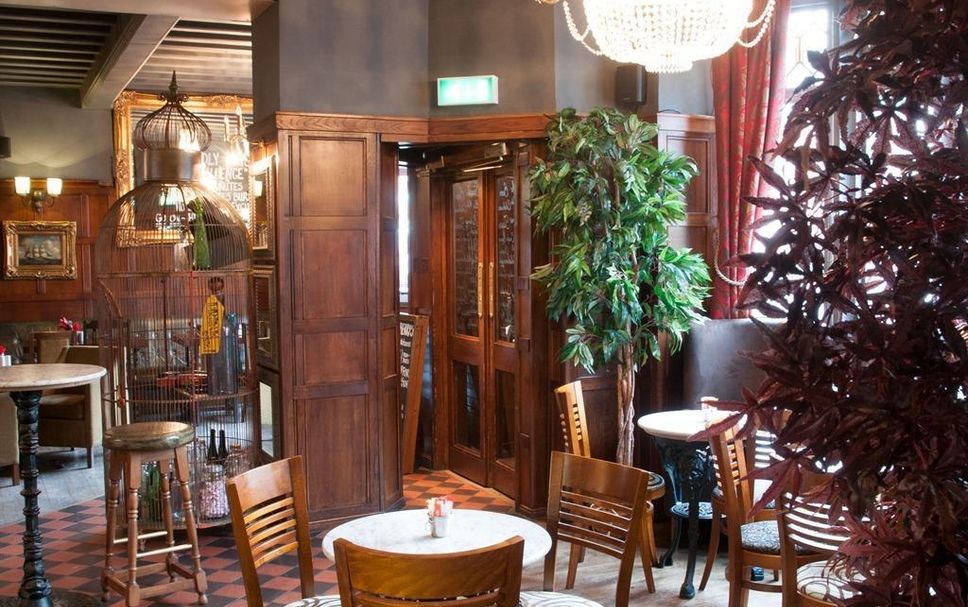 Restaurant Photo