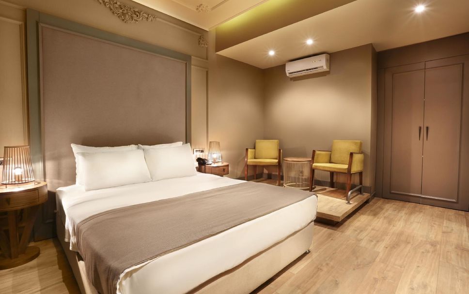 Bedroom Photo
