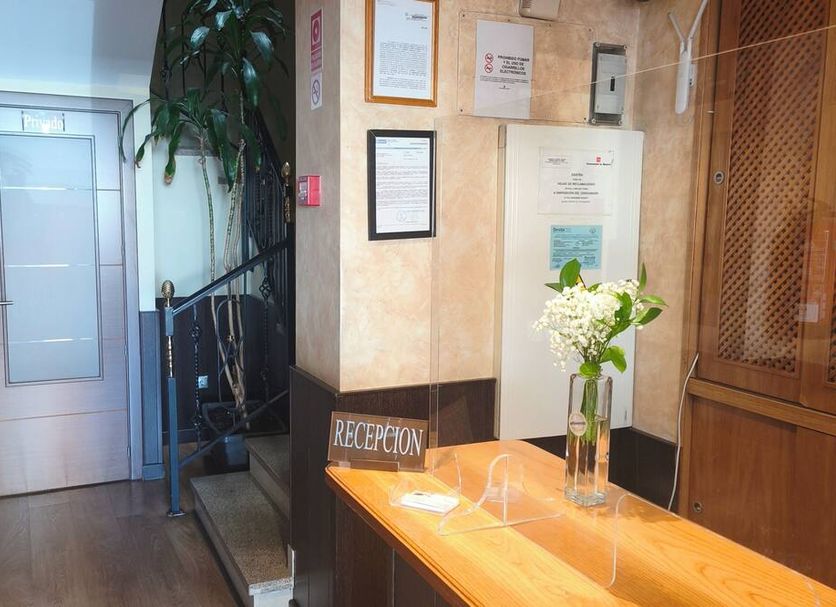 Front desk Photo