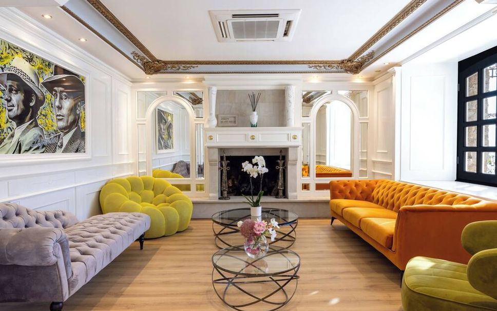 Lounge Photo