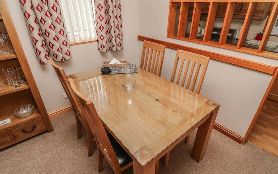 Dining room Photo