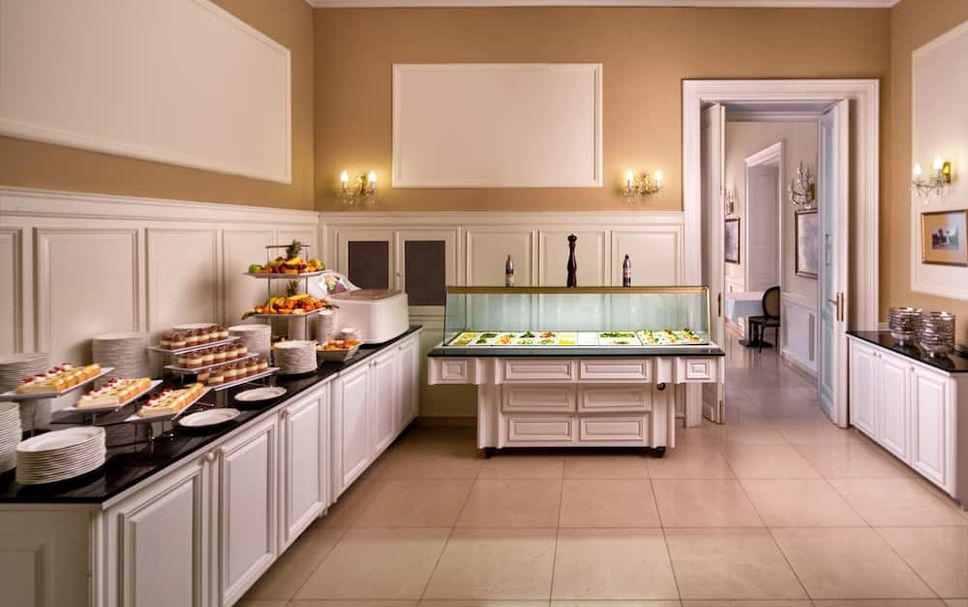 Buffet Photo