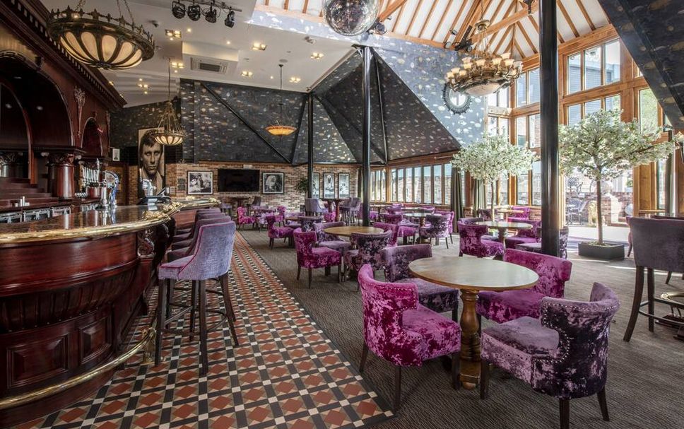 Restaurant Photo