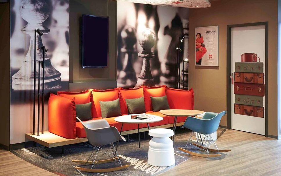 Lounge Photo