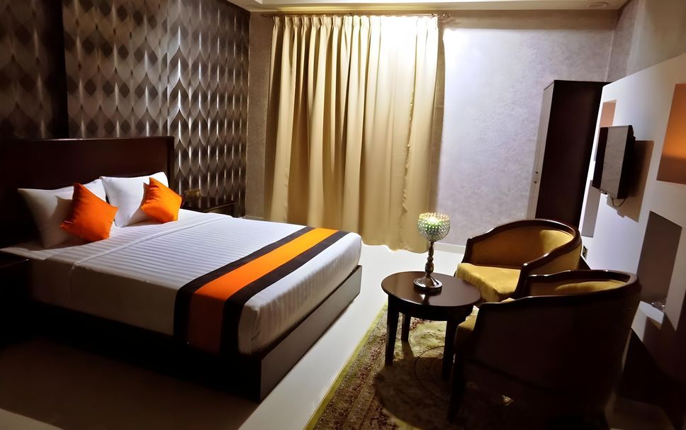 Bedroom Photo