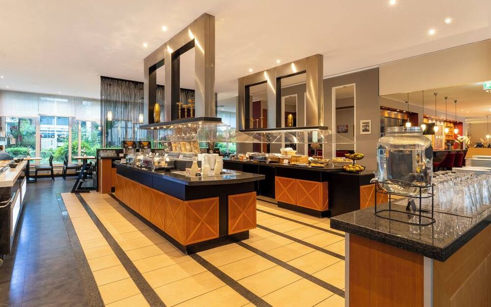 Buffet Photo