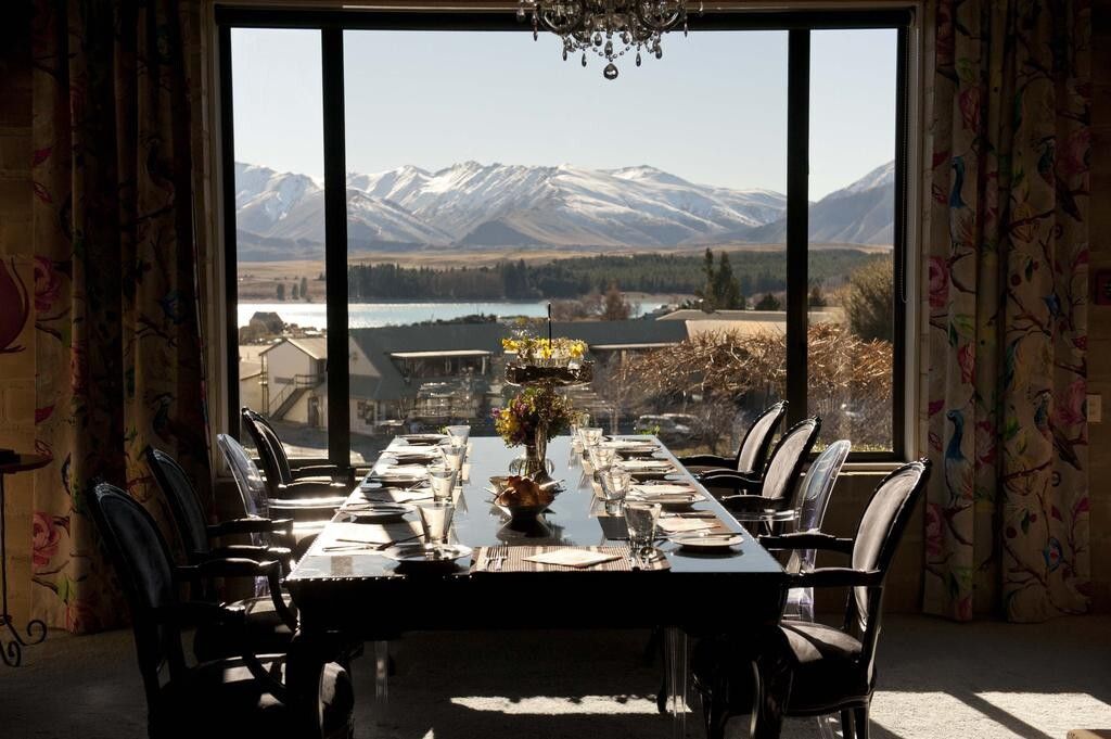 Dining room Photo