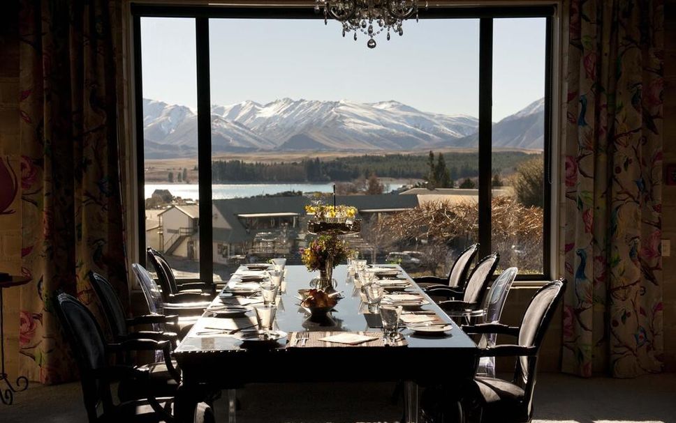 Dining room Photo